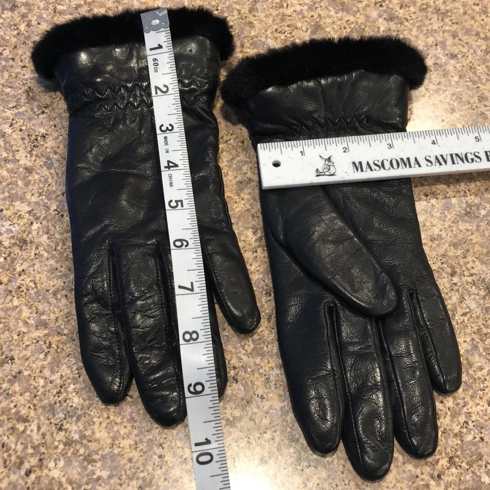 Vintage Fownes Black Leather Gloves Size 7 1/2